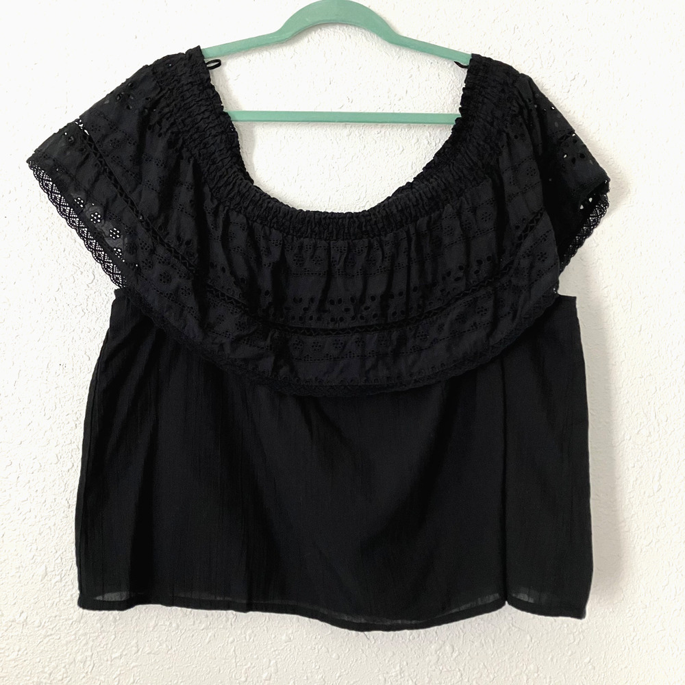 Sofia Jeans Black Off Shoulder Eyelet Blouse Sz XXXL Boho Peasant Romantic Top
